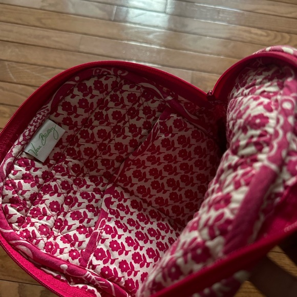 Vera Bradley pink backpack - Picture 3 of 4